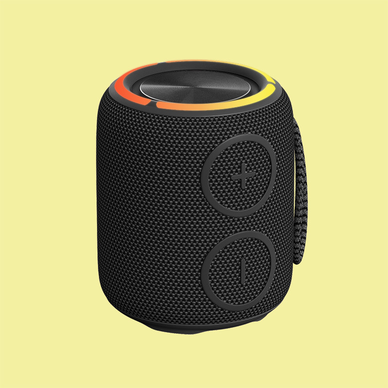 Portable 16W Wireless Sound System Bluetooth/Aux/TF Card TPU ABS Fabric 10H Playtime Compatible with