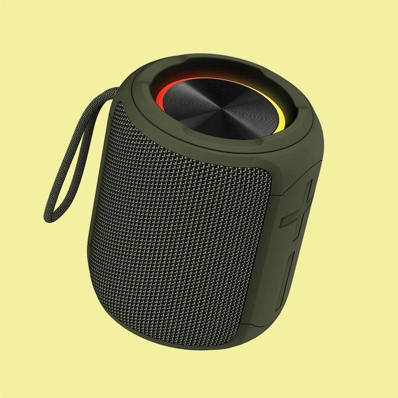 16W Bluetooth Outdoor Speakers with TWS Function Hands Free Calling 70Hz-20KHz Frequency Response