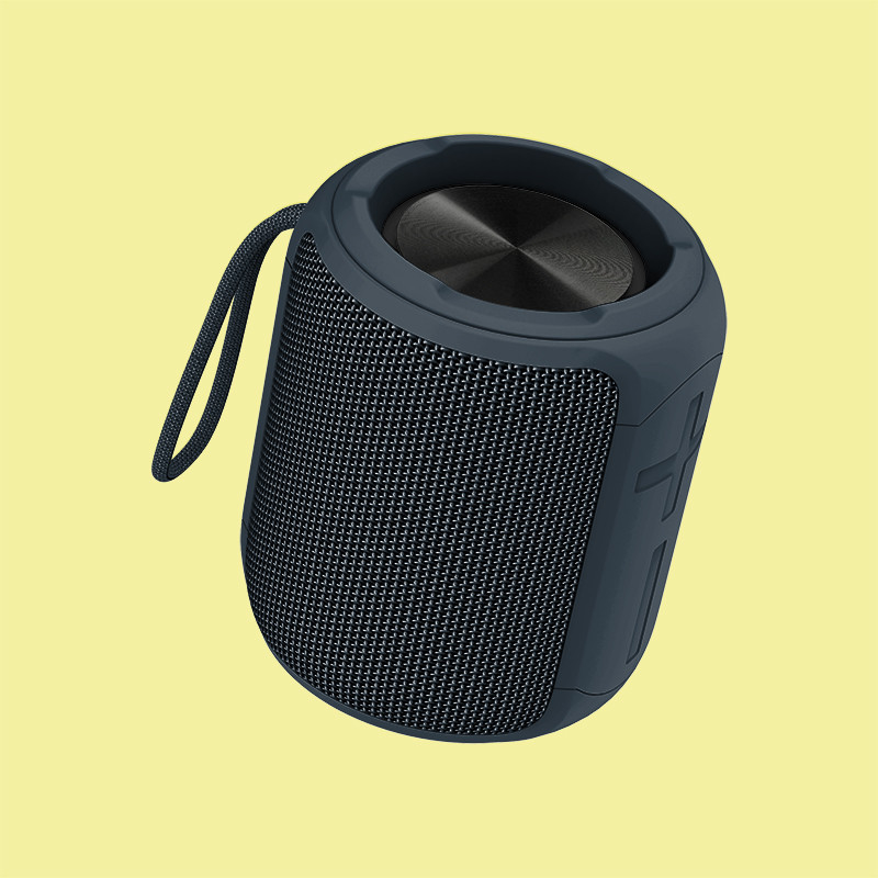 Outdoor Wireless Speakers with IPX7 Waterproof TWS Function / Hands Free Calling 16W Output